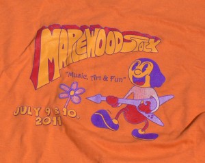 tshirt-2011-kidorange Kid t-shirt in orange