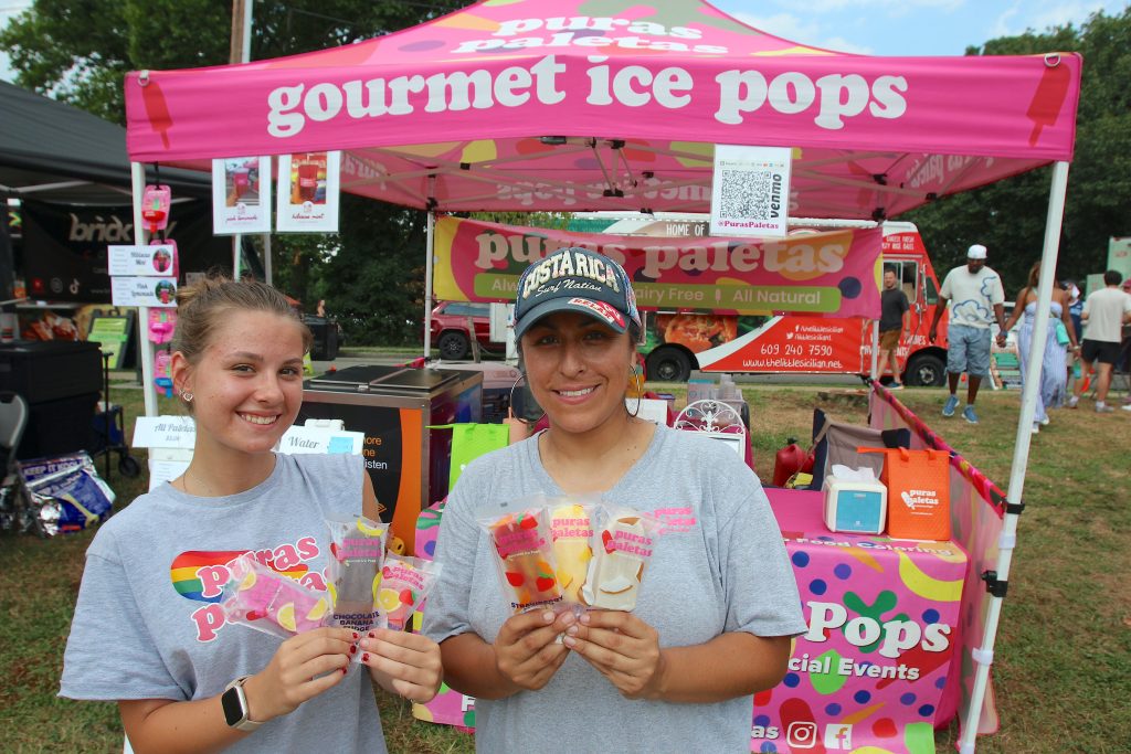 Puras Paletas gourmet ice pops